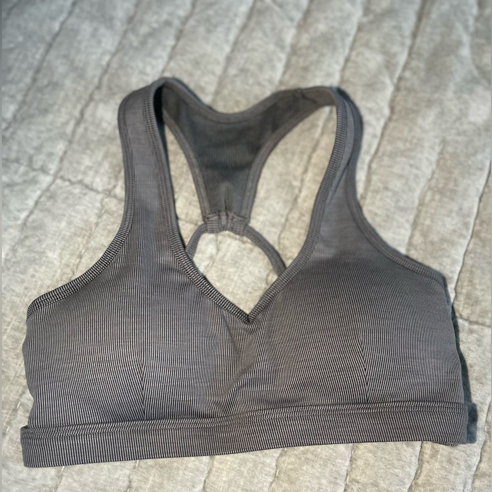 Bombshell Sportswear Power Rib Sports Bra in Gray